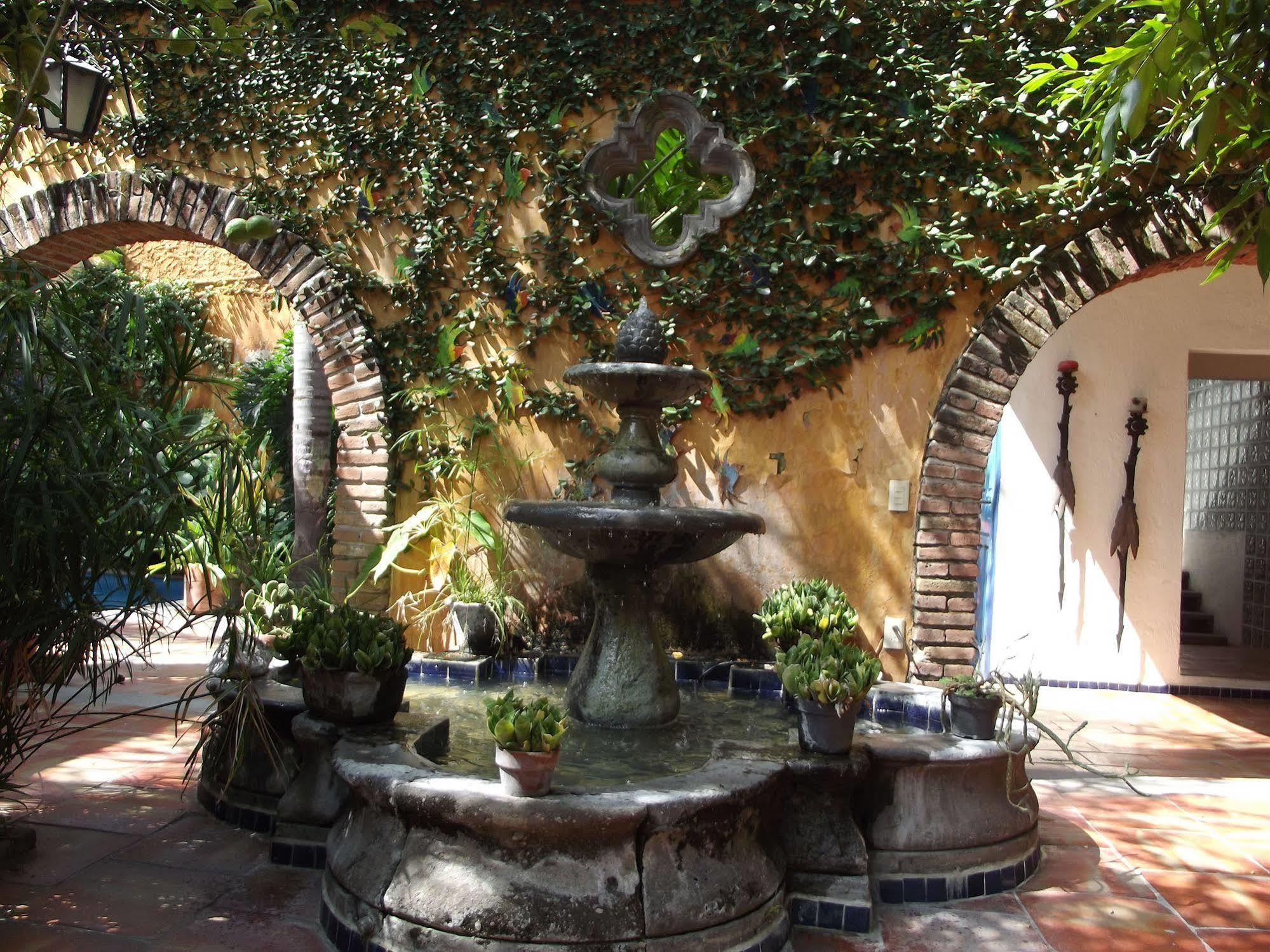 Casa Tlaquepaque Hotel Exterior photo